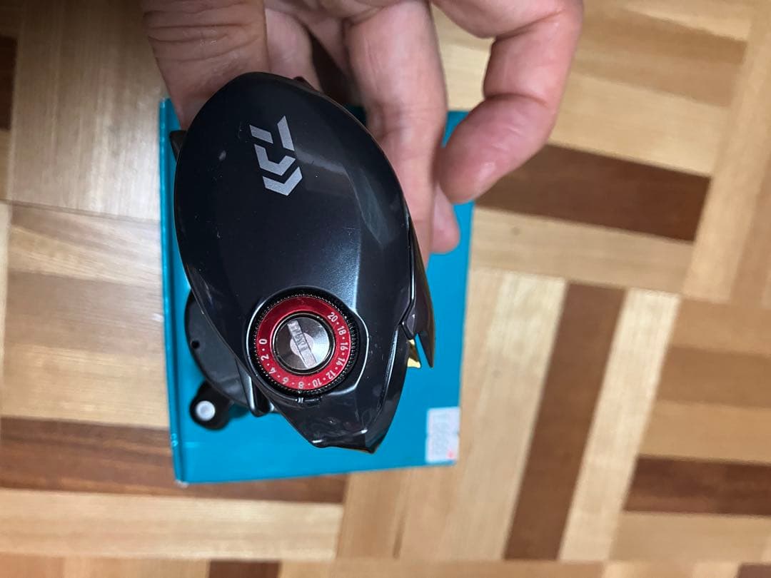 17Tatula SV TW 7.3 ベイトリールタトゥーラ美品