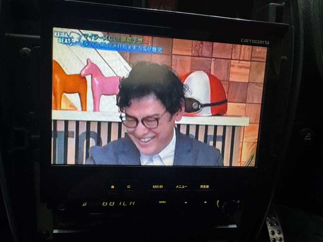 値下げCarrozzeria サイバーナビAVIC-VH9990 地図2017年