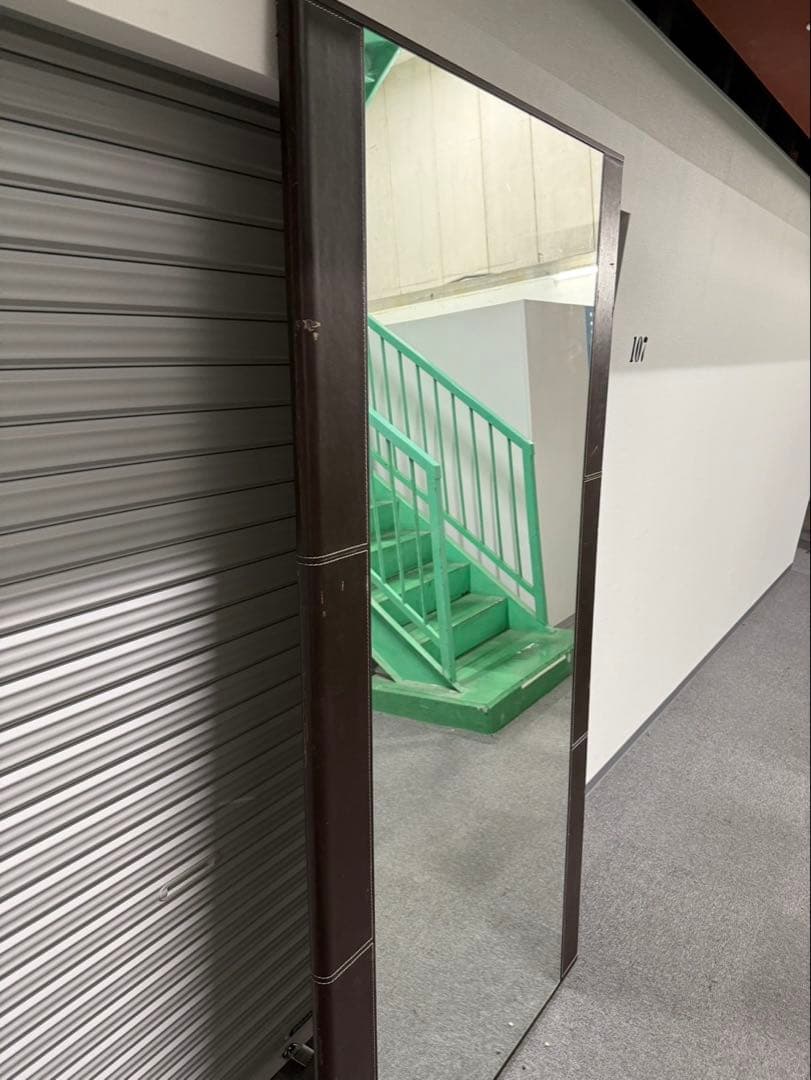 大型ミラー　レザーフレーム　立てかけミラー　インテリア　姿見鏡　全身鏡