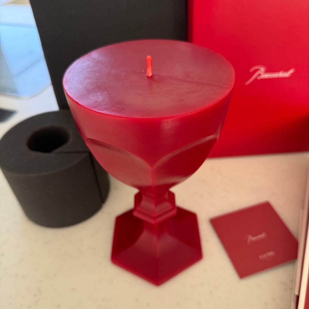 バカラ　アルクール グラス型キャンドルレッド