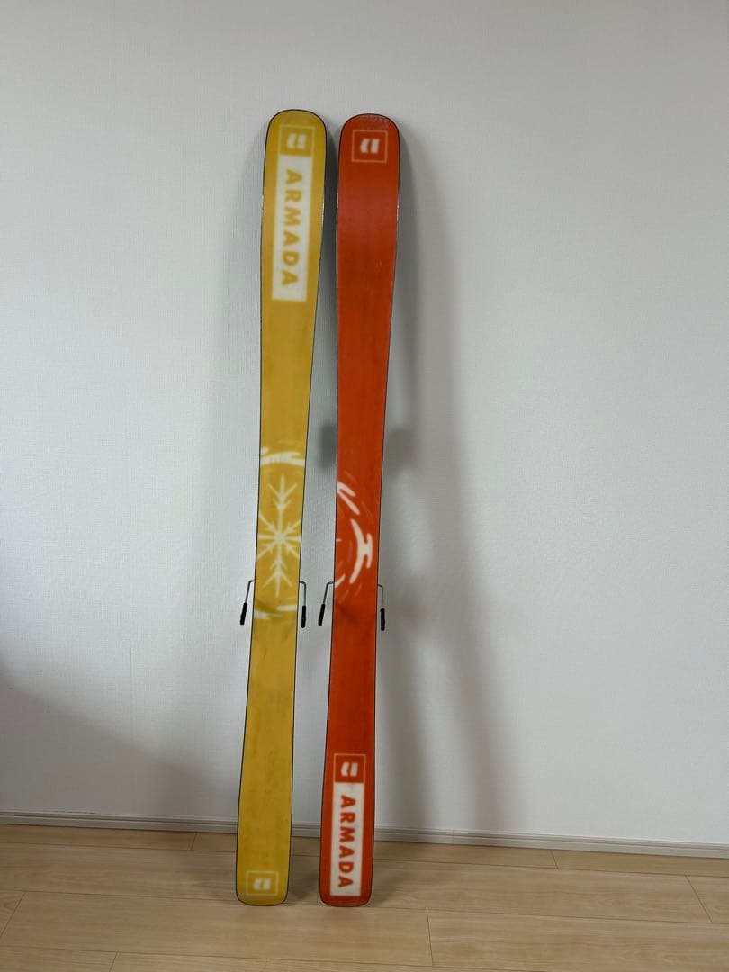 ARMADA スキー 板 B-dog 172cm Pivot15 harlaut