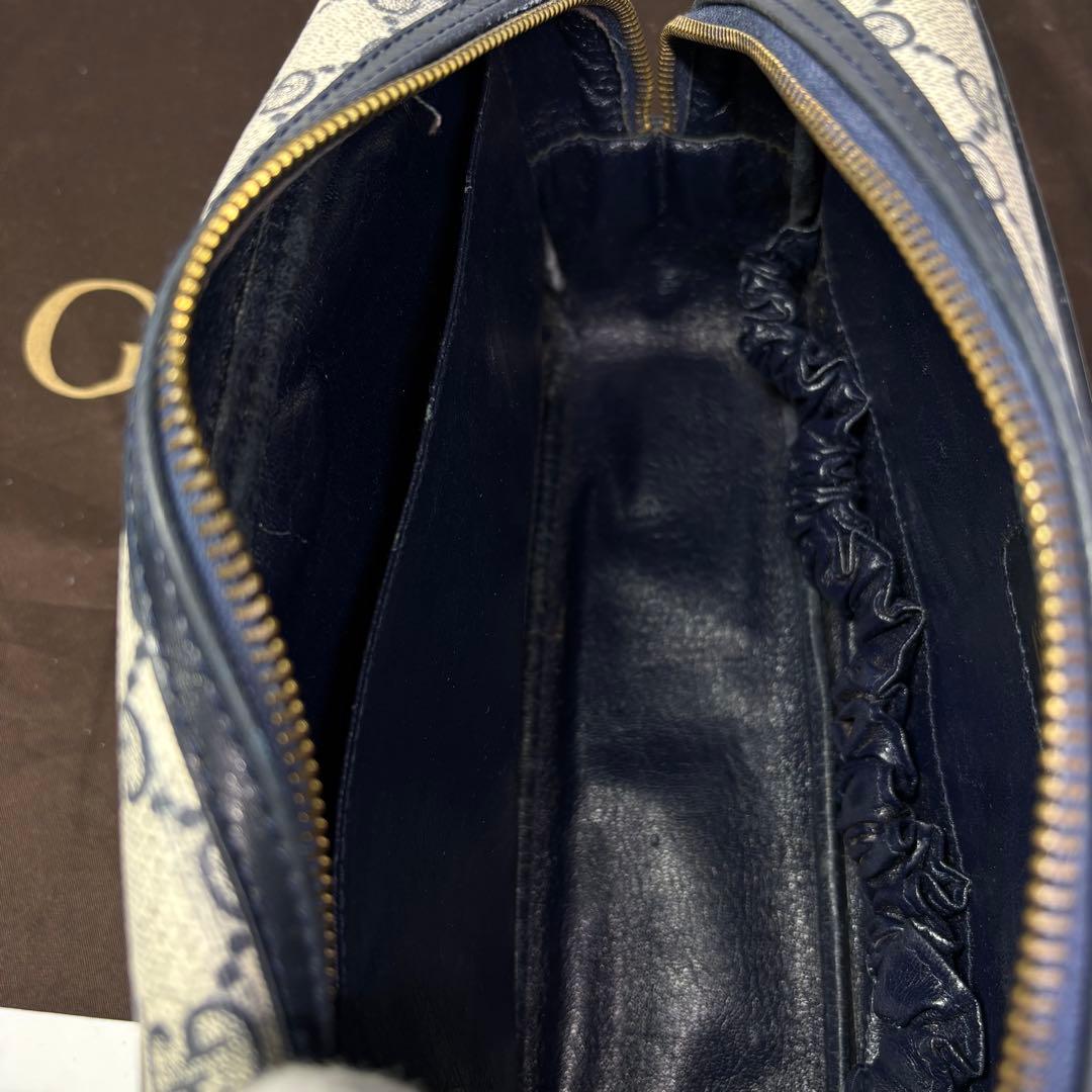 美品　GUCCGI オールドグッチ　PVC GG柄 ポーチ　クラッチバッグ