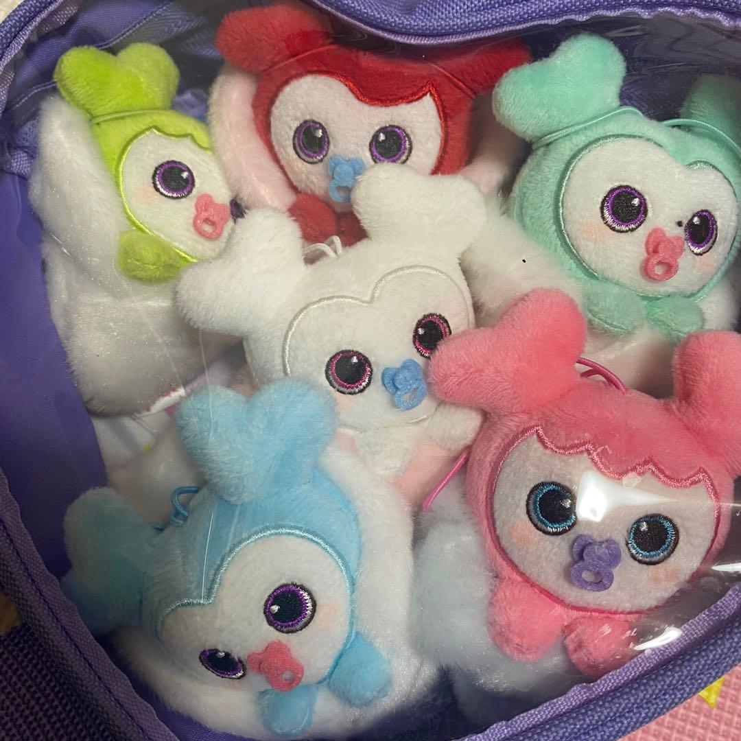 TWICE ナヨン ジョンヨン モモ サナ ミナ ダヒョン チェヨン おくるみ