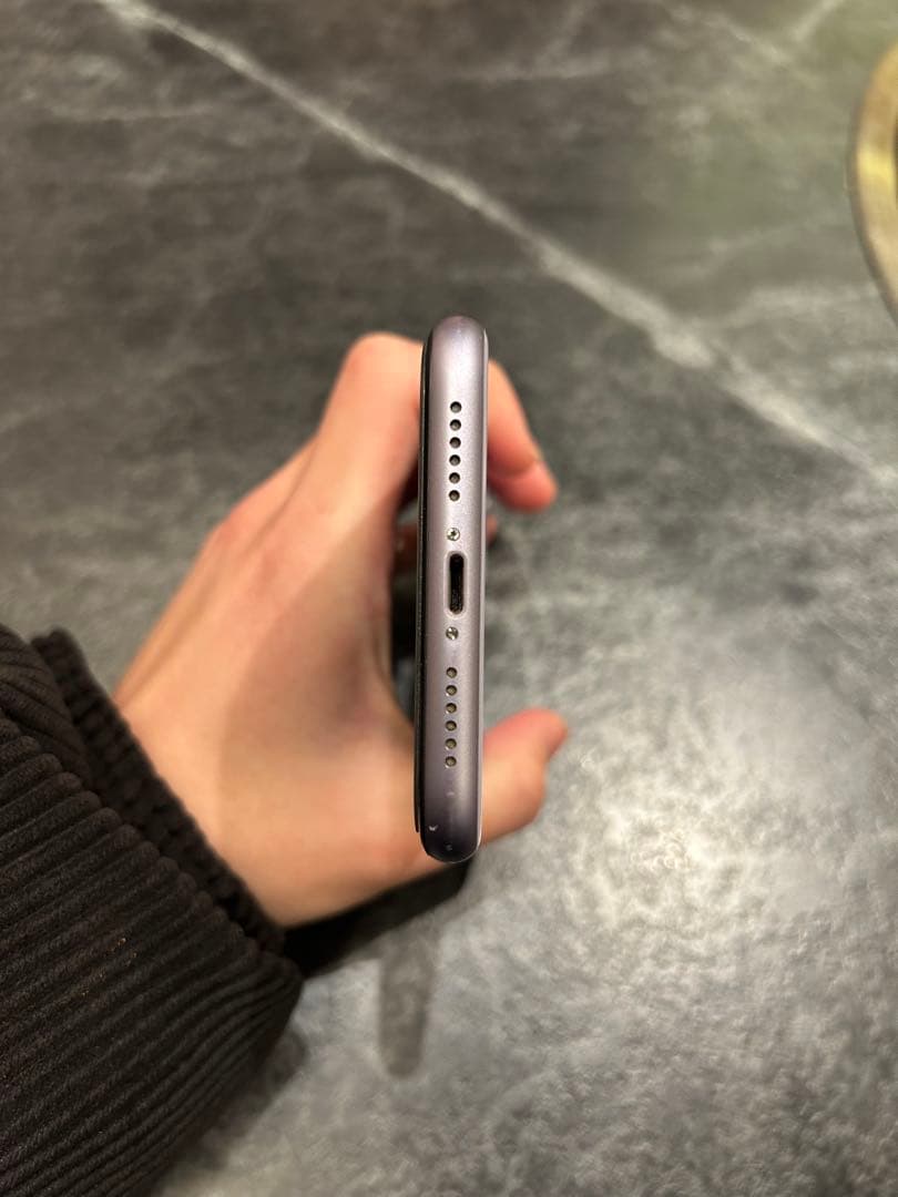 iPhone11 128gb パープル