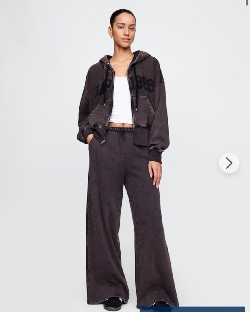 Rikuzooo♡専用　GAPロゴ ジップアップパーカー　セットアップ