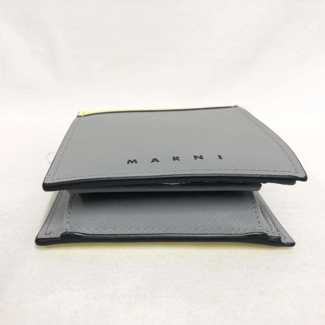 ○★新品未使用　MARNI マルニ　二つ折り財布　グレー×イエロー系