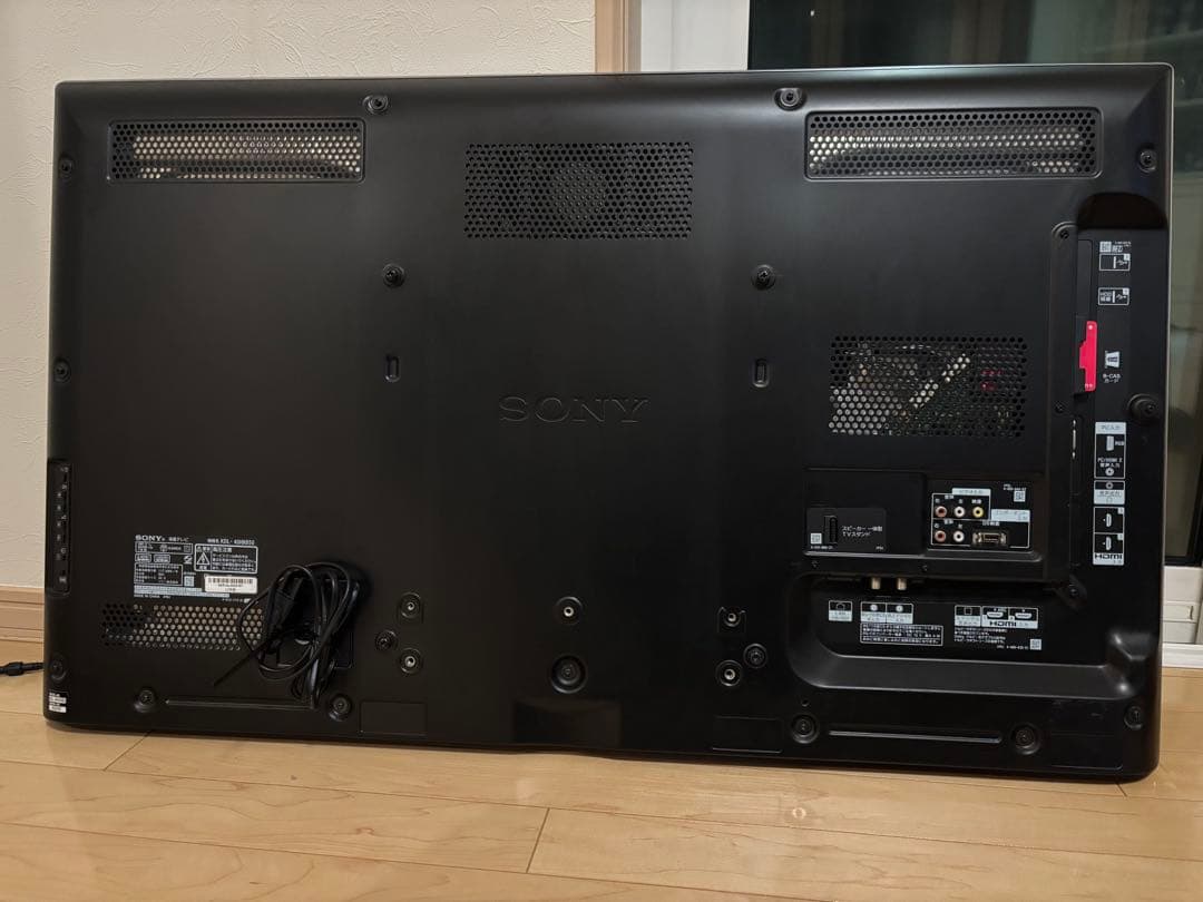 SONY 液晶テレビ 40型　BRAVIA 壁掛け金具付き　4倍速駆動パネル