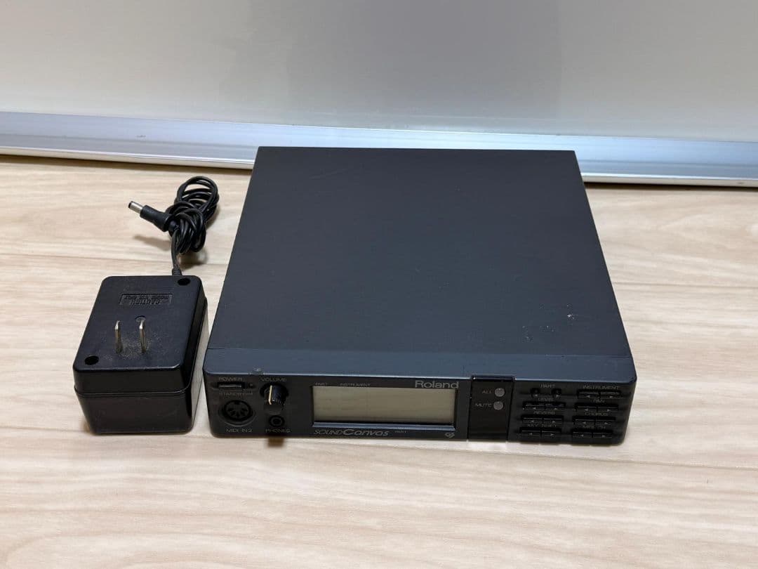 Roland MIDIインターフェース SOUND Canvas SC-55