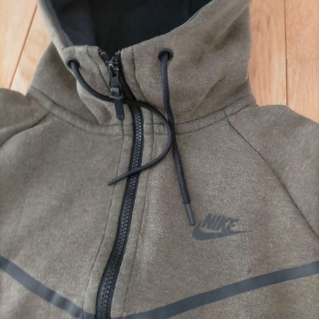 【M】ナイキ セットアップ テックフリース カーキ
