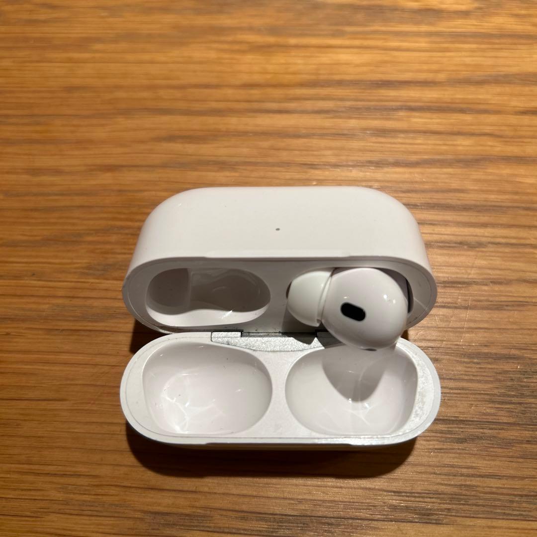 AirPods Pro2 本体 充電ケース付き L片耳のみ type C