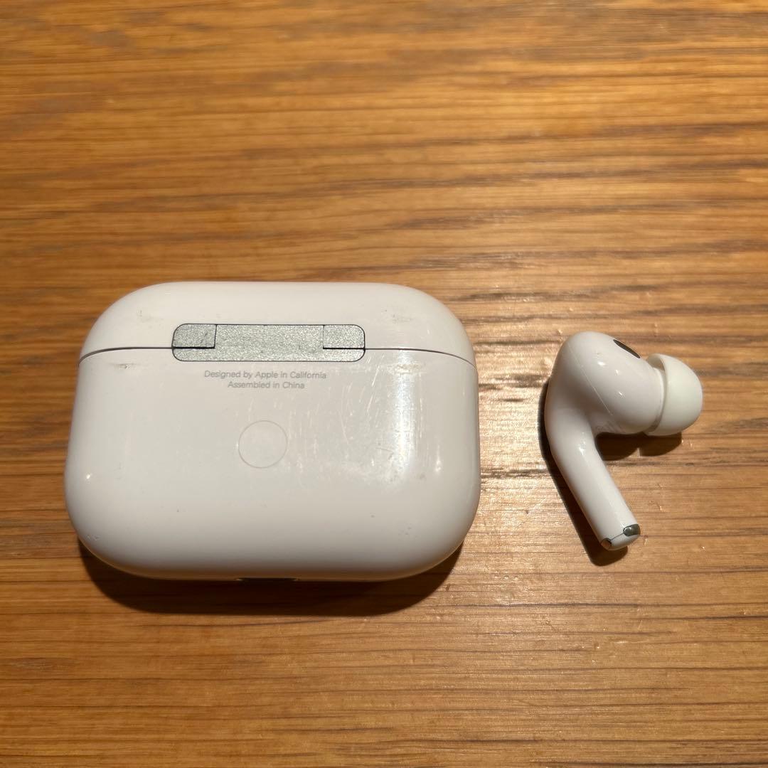 AirPods Pro2 本体 充電ケース付き L片耳のみ type C