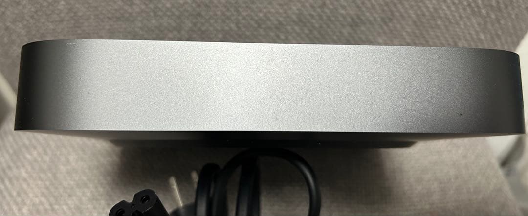 Apple Mac mini 2018 6コア/8GB/512GBスペースグレイ