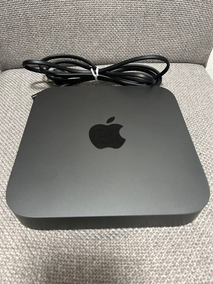 Apple Mac mini 2018 6コア/8GB/512GBスペースグレイ