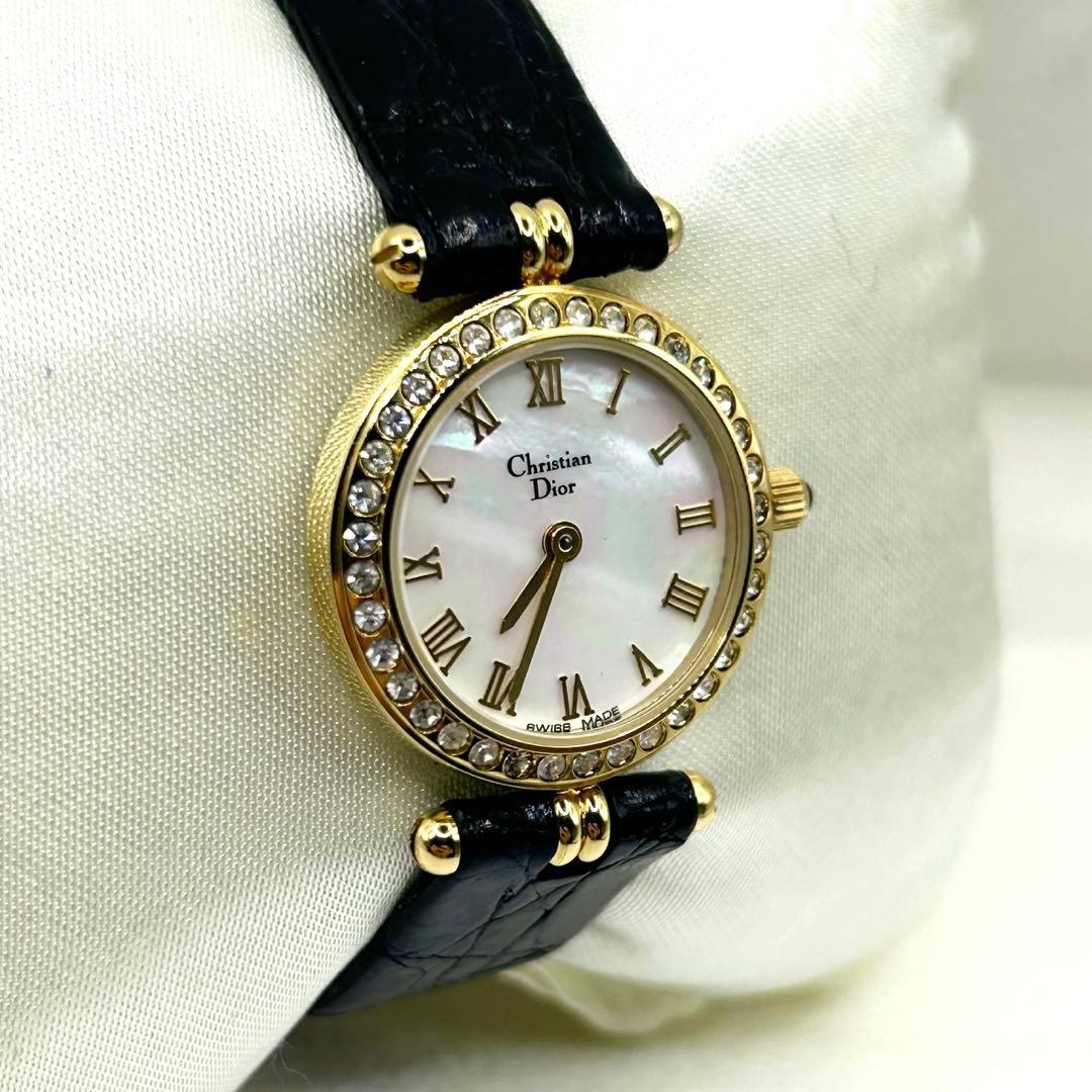 美品✨Dior 白蝶貝シェル×ビジュー ゴールド クォーツ腕時計 電池交換済箱付