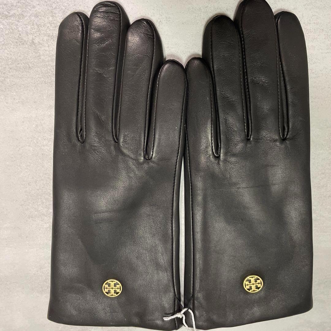 トリーバーチ　グローブ　ブラック　ゴールドロゴ　エレガント　レザー　新品