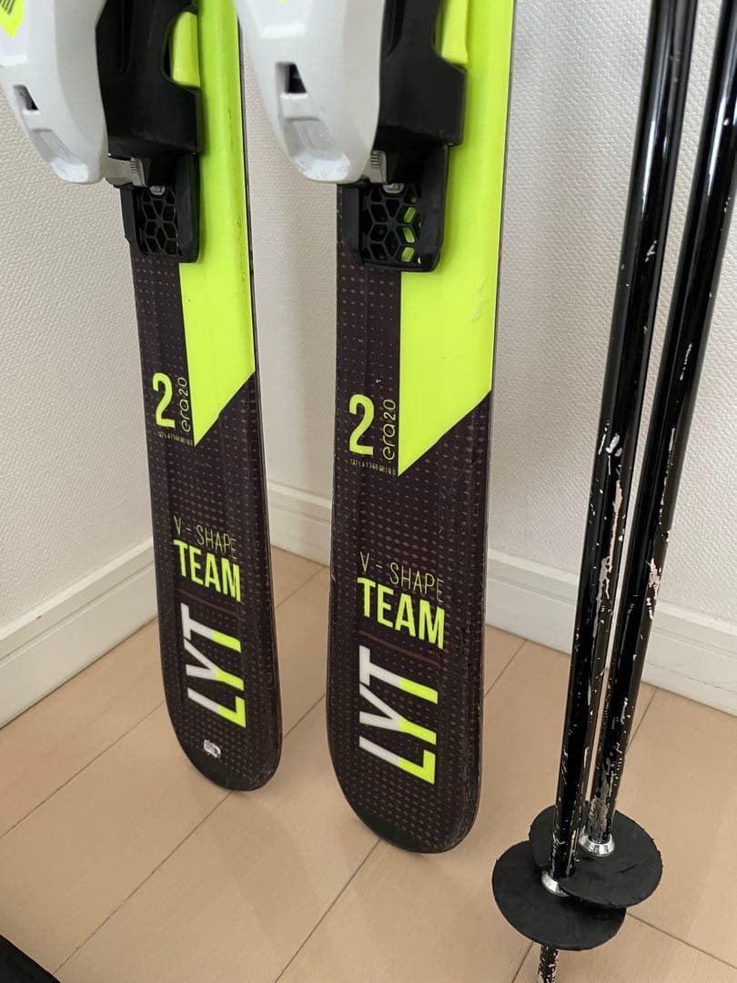 HEAD スキー板（137cm）、ポール、スキーケース