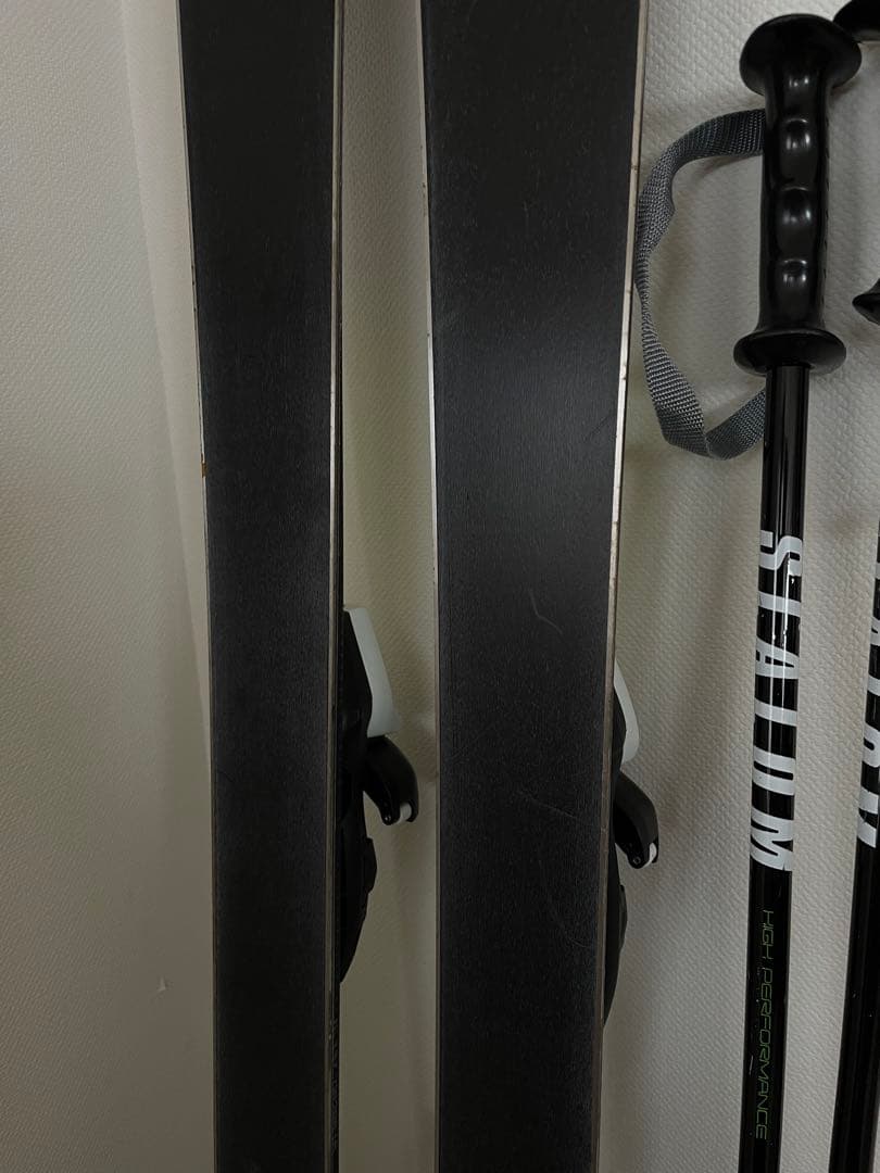 HEAD スキー板（137cm）、ポール、スキーケース