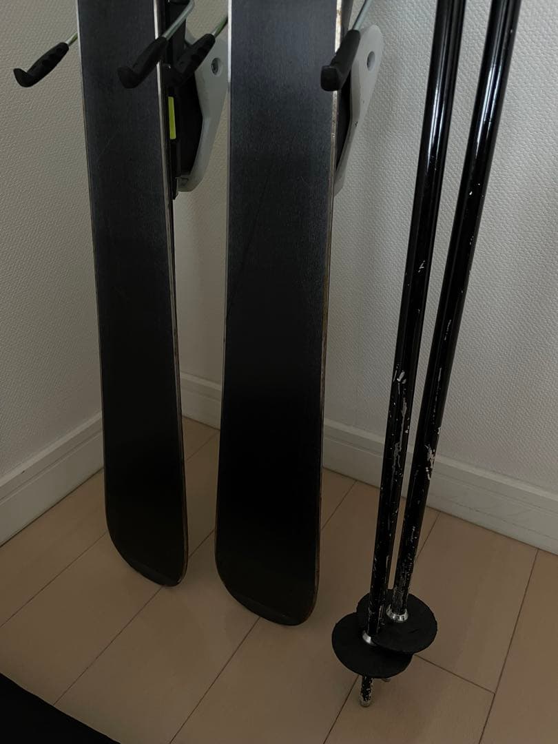 HEAD スキー板（137cm）、ポール、スキーケース