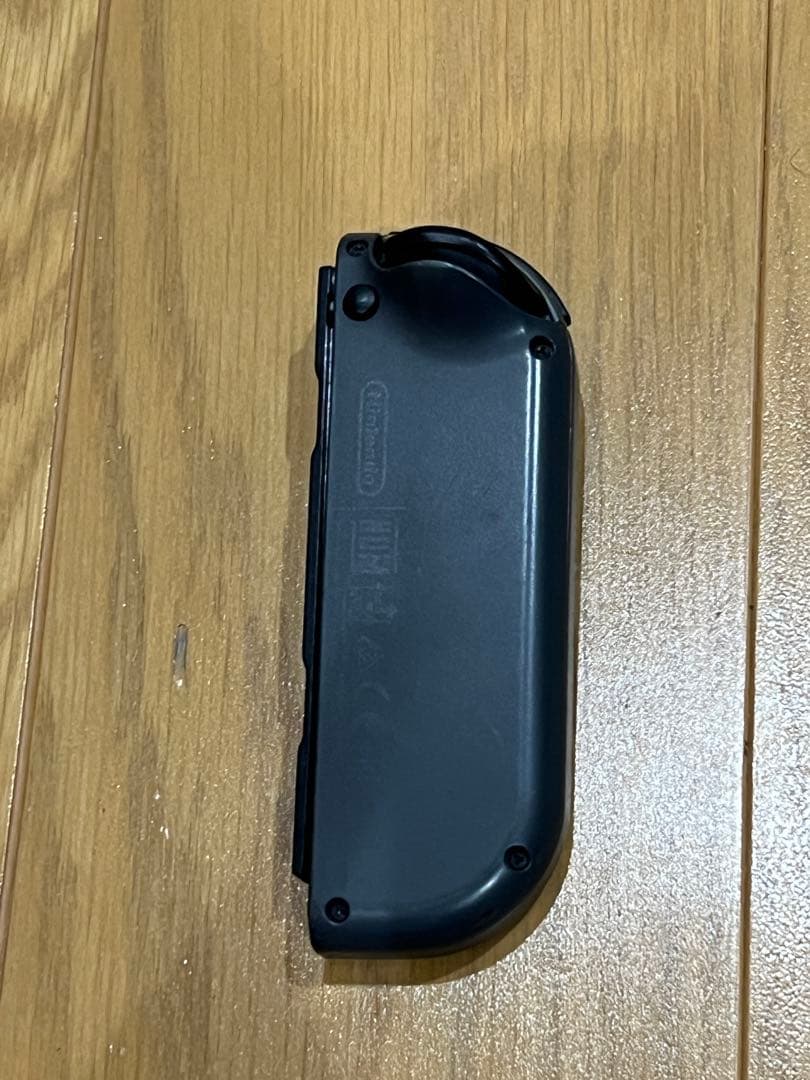 Nintendo Switch 本体 ブラック➕コントローラー黒、水色