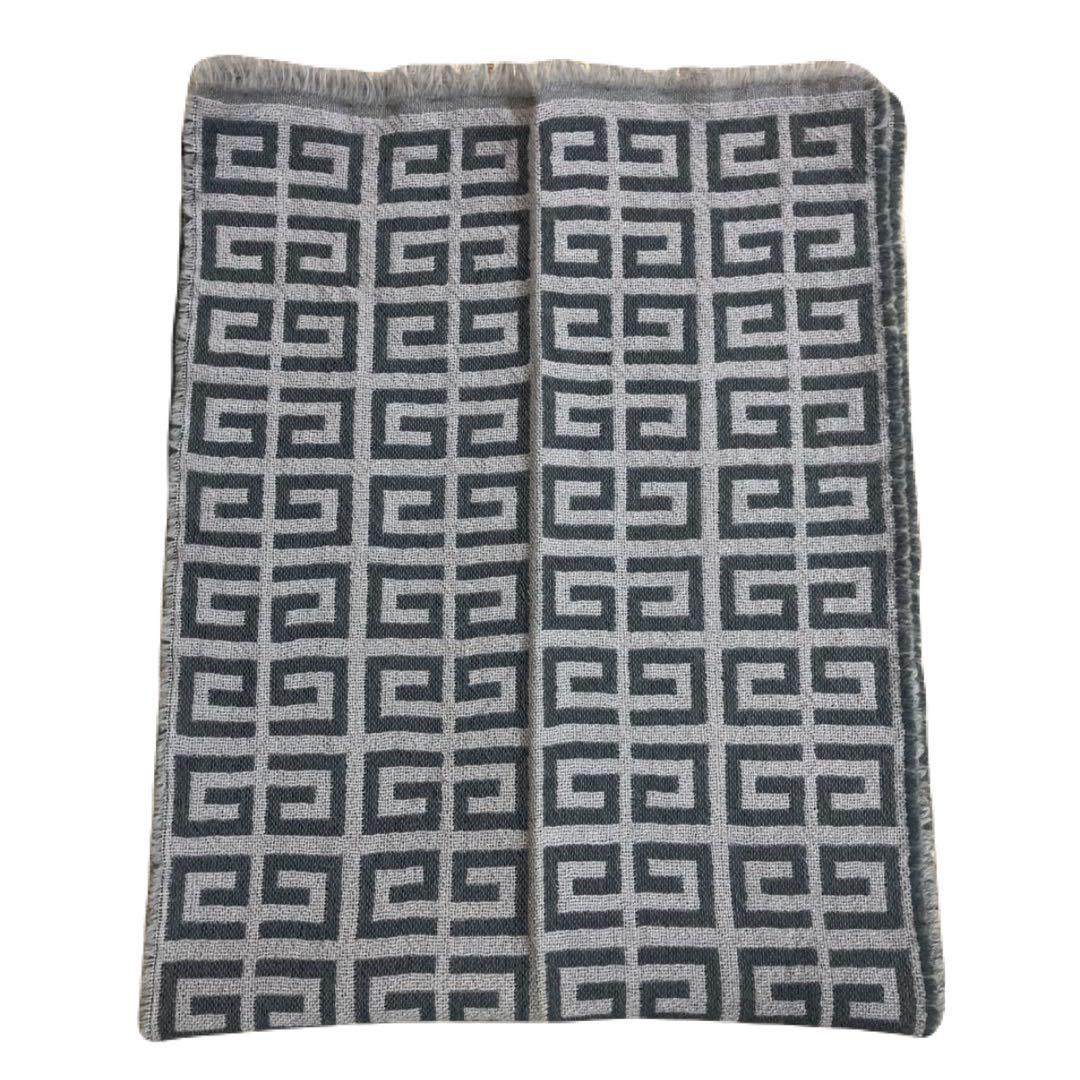 GIVENCHY yvnlazy着用 マフラー モノグラム 4G柄