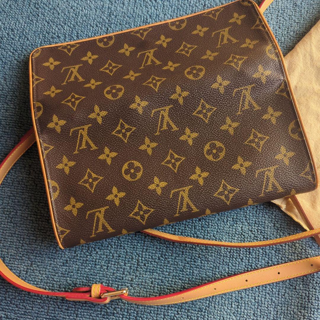 ルイヴィトン　ポシェットツイン