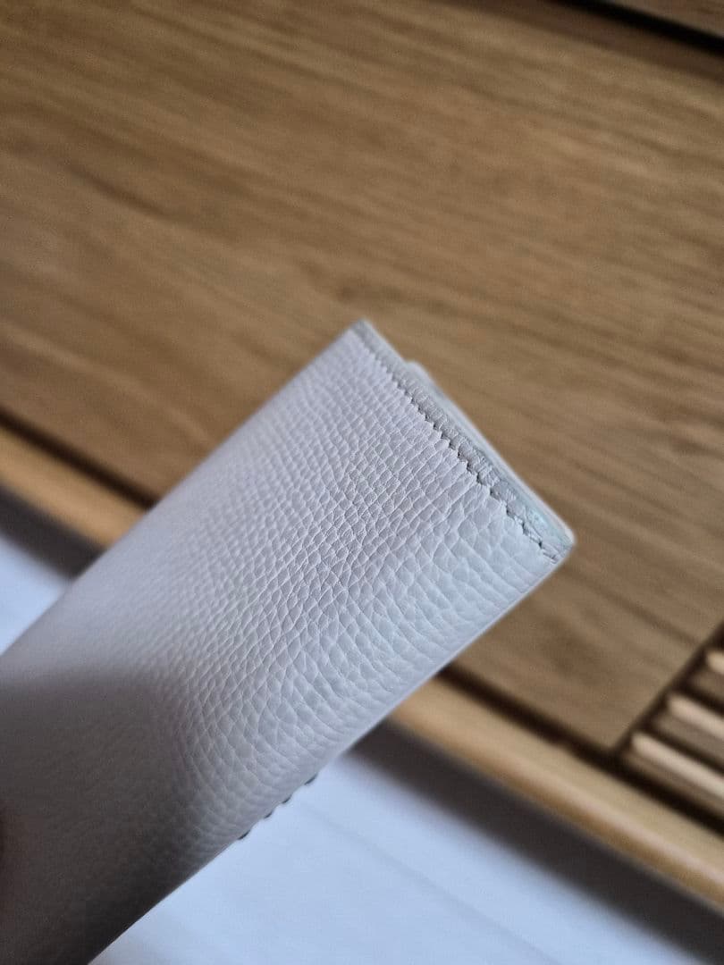 ロエベ　キーケース ロゴ付き