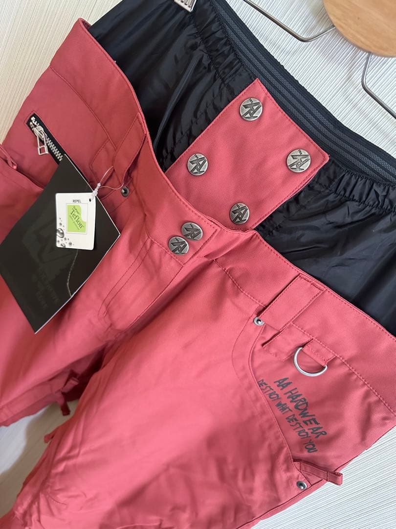 スノボウェア　AA HARDWEAR　レディースパンツ　L　新品