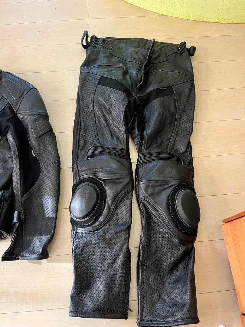 Clooney クルーニーレザージャケットxLとレザーパンツセット 36