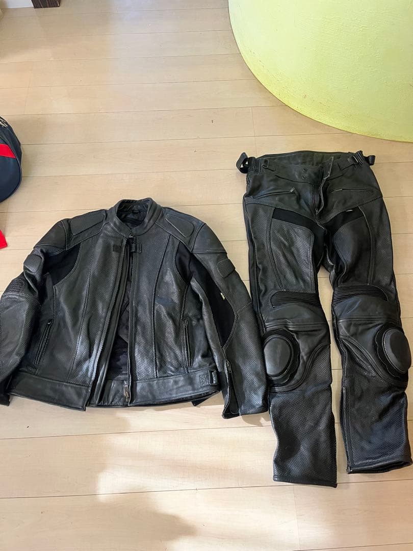 Clooney クルーニーレザージャケットxLとレザーパンツセット 36