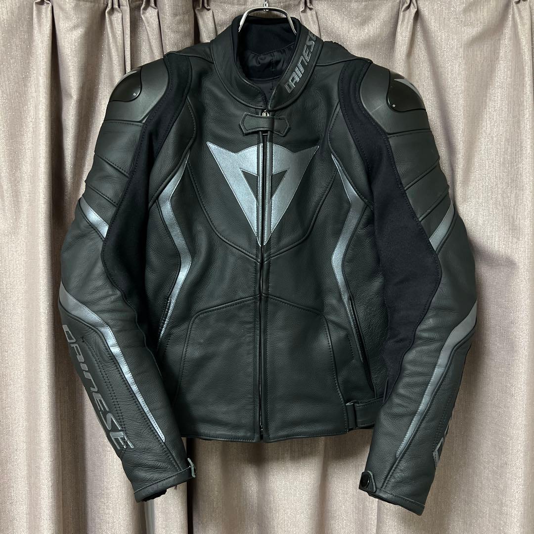 DAINESE AVRO4 LEATHER JACKET 46サイズ