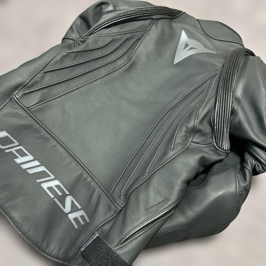 DAINESE AVRO4 LEATHER JACKET 46サイズ