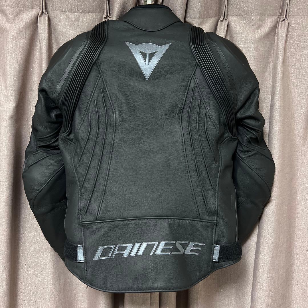 DAINESE AVRO4 LEATHER JACKET 46サイズ