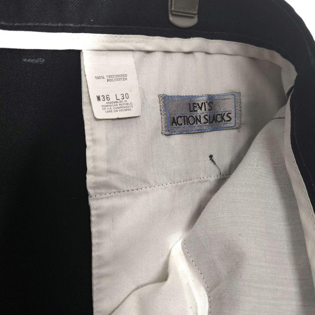 人気 リーバイス アクションスラックス W36 ブラック センタープレス 古着