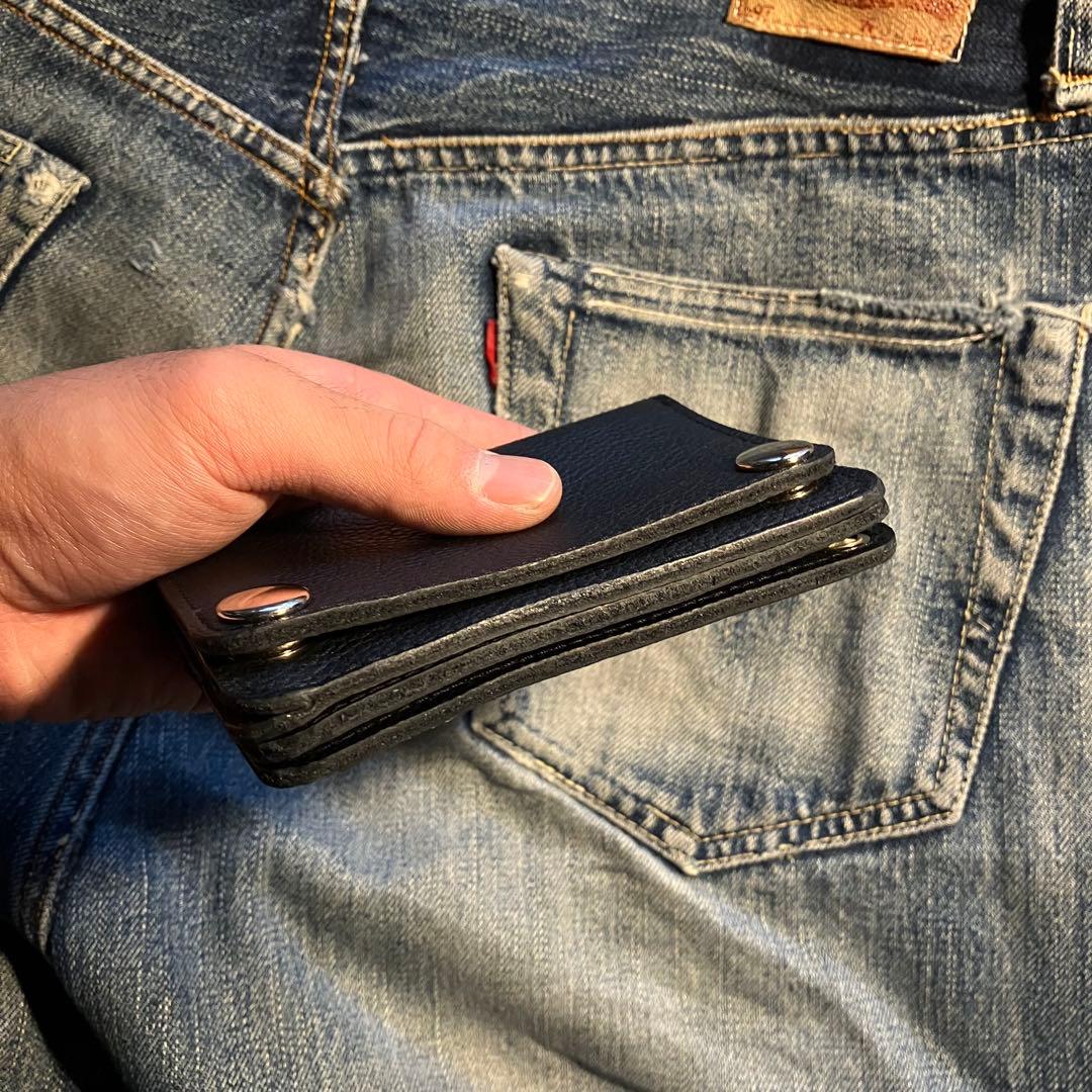 お札が折れない！ミドルトラッカーウォレット 3層 シルバー 姫路レザー