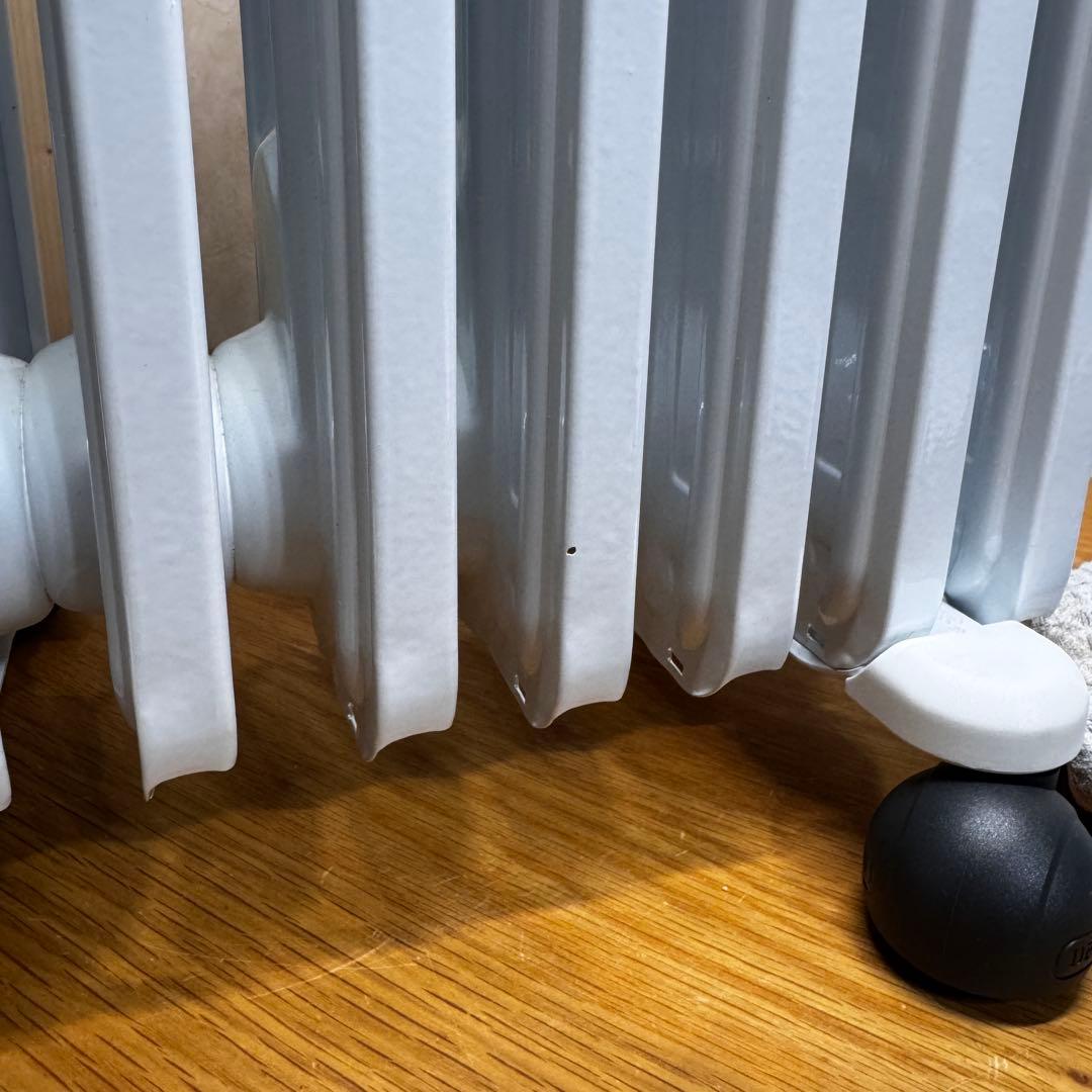 【極美品】DeLonghiオイルヒーター RHJ35M0812-DG デロンギ