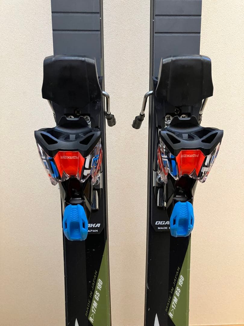 オガサカトライアンGS 180センチ