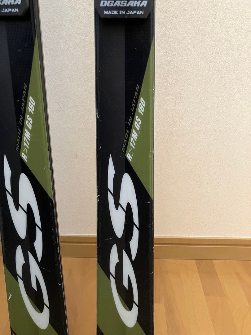 オガサカトライアンGS 180センチ