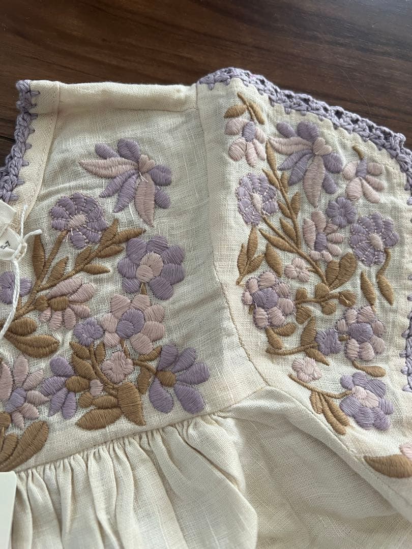 新品未使用　Apolina MTO stevie dress 5-7y