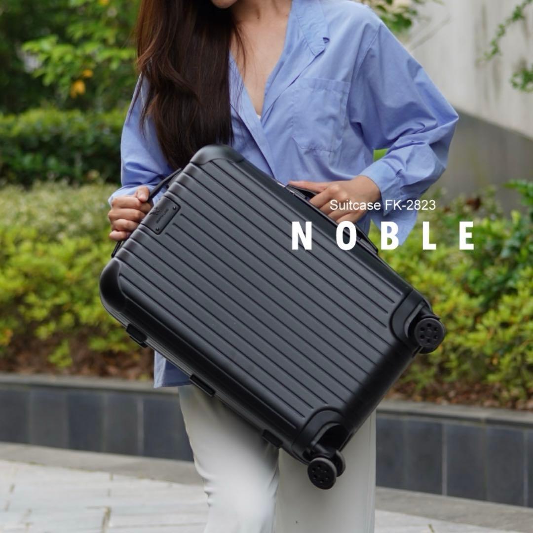 んぽちゃむ♡新品♡ スーツケース NOBLEグリフィンランド S