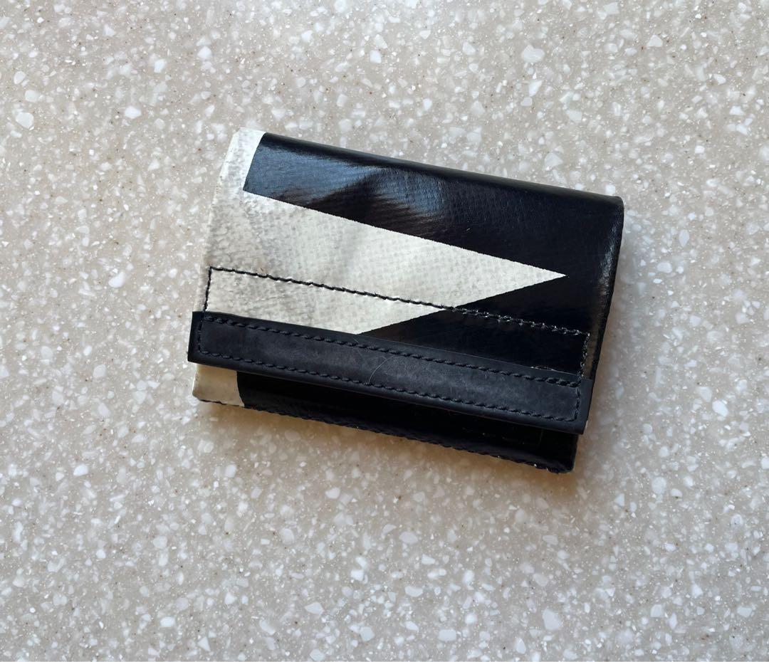 FREITAG フライターグ　F50 スモールウォレット　カードケース　黒白