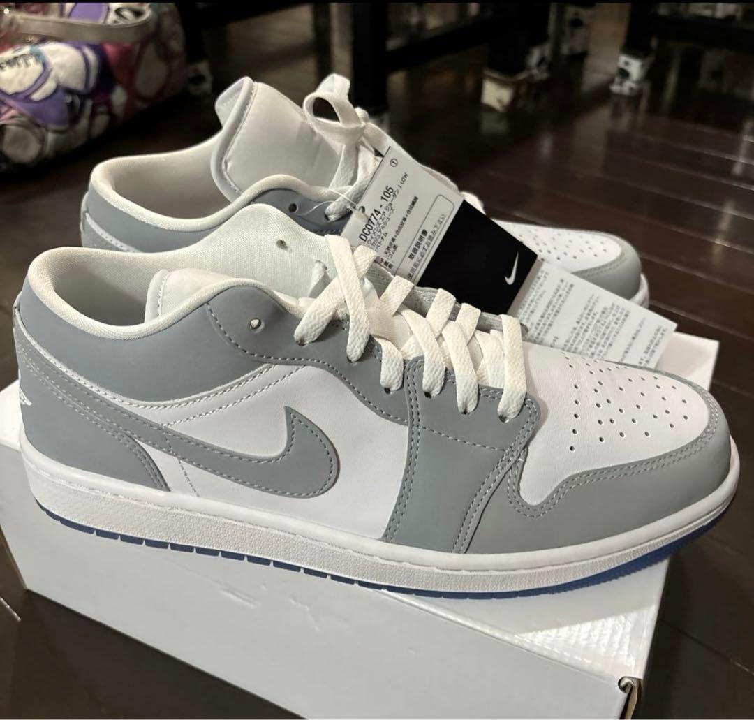 未使用品ナイキ　エアジョーダン　ウルフグレーDC0774-105 28cm