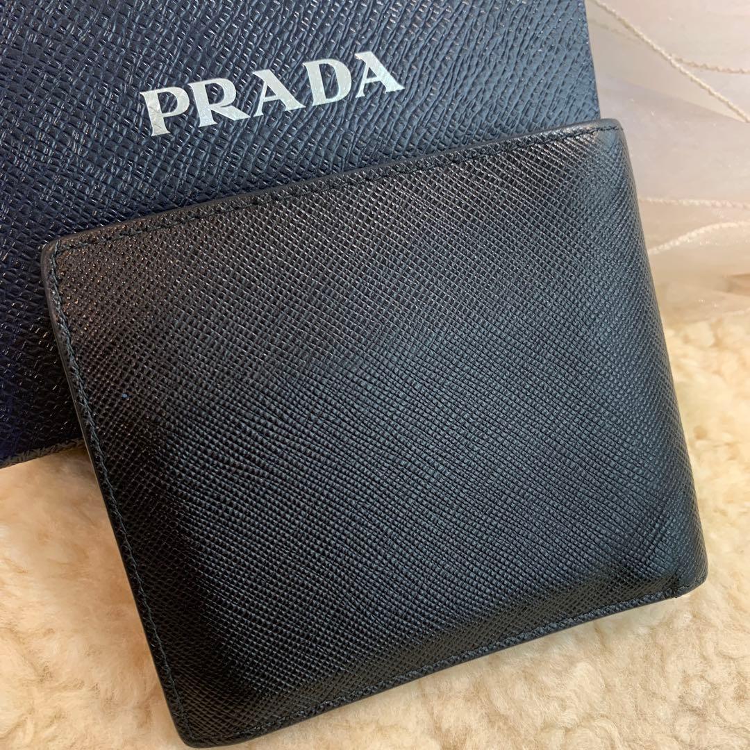 PRADA サフィアーノマルティックレザー 二つ折り財布 ブラック 2M0738