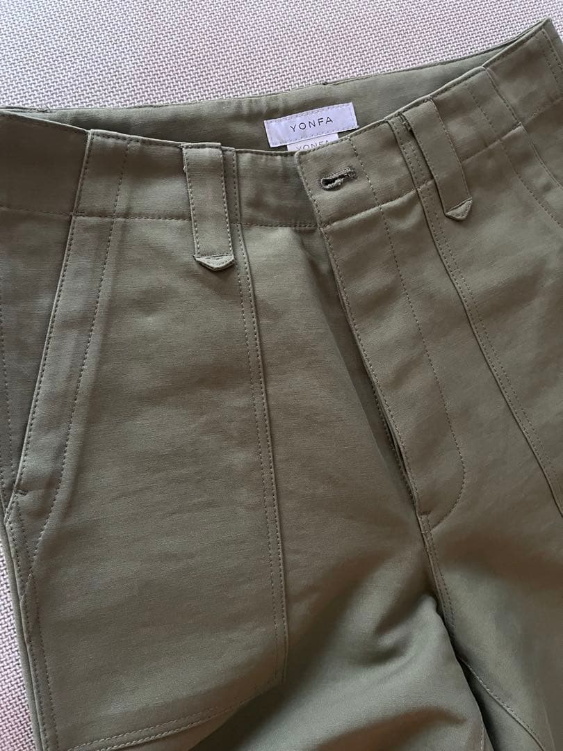 美品　YONFA ベーカーパンツ　試着のみ