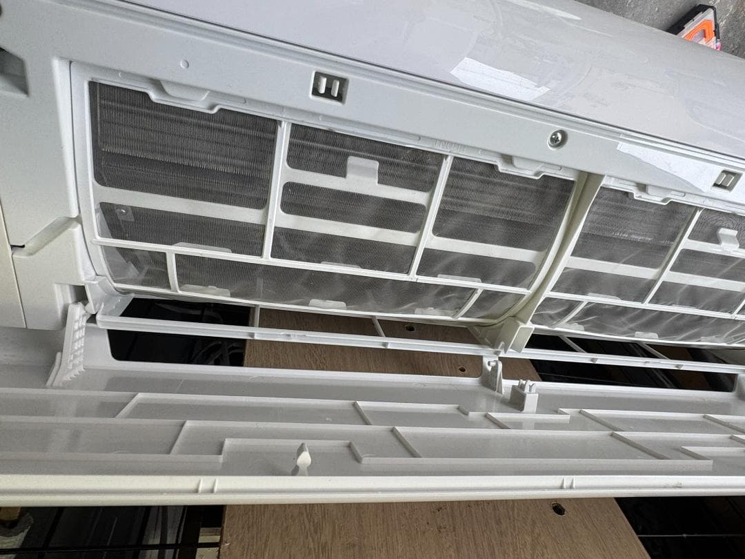 IRIS OHYAMA エアコン 6畳用 2024年製 IHF-2208G