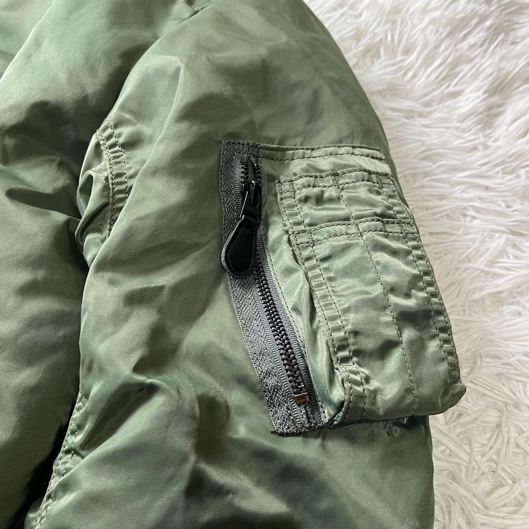 【美品】AVIREX アヴィレックス MA-1 USA バッグロゴ メンズ L