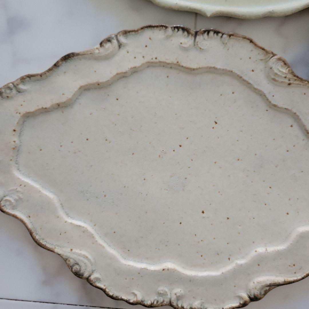 クリーム色オーバル皿3枚セット　楕円