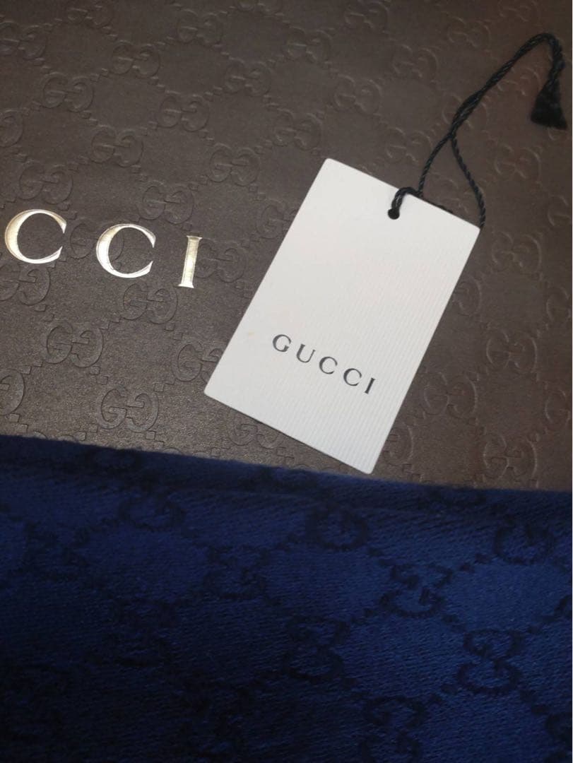 GUCCI ネイビー GGパターン マフラー