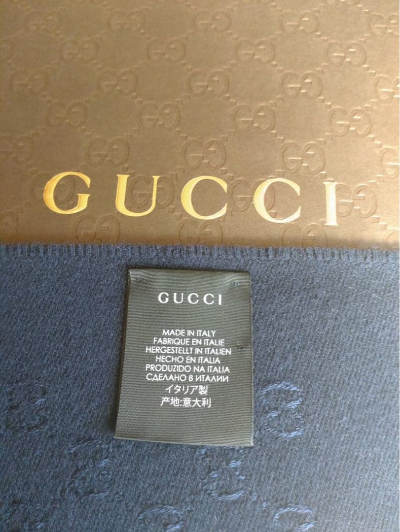 GUCCI ネイビー GGパターン マフラー
