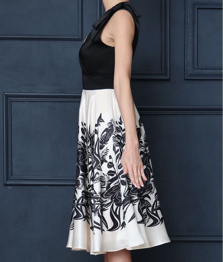 SETTAN ブラック×ベージュ・肩リボン・Aライン・フレア・ロングドレス