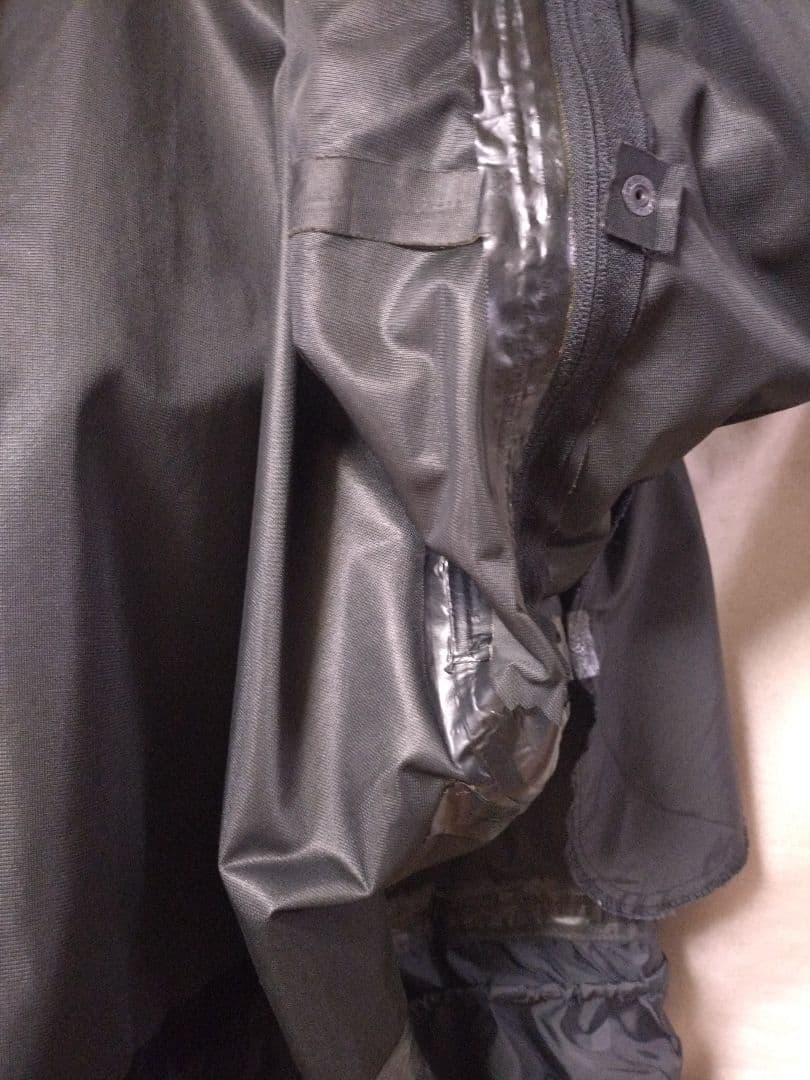 S.W.I. INC製 ECWCS Gen2型パーカー S-R メンテナンス済